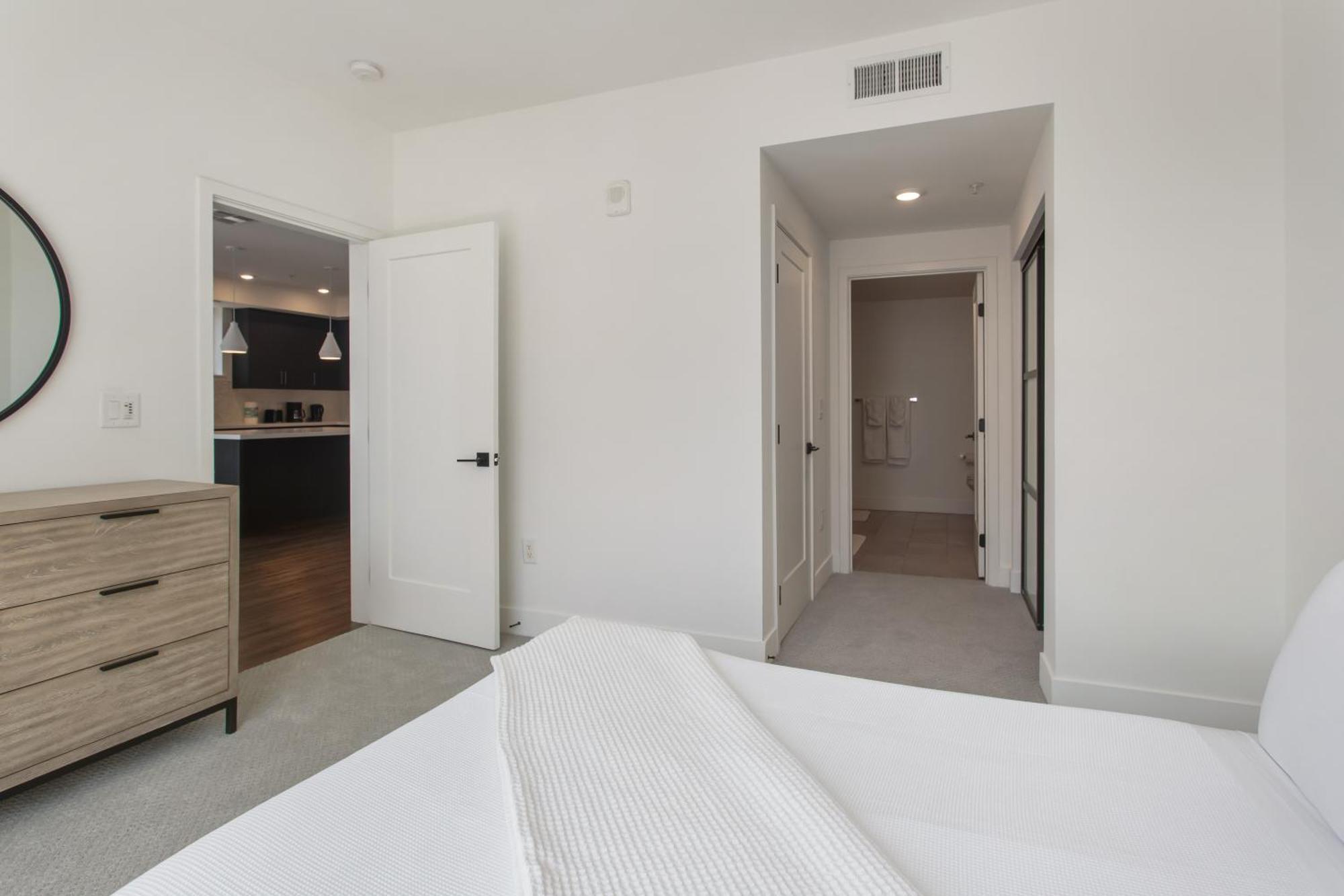 Stunning 2bedrooms In Marina With Pool & Gym