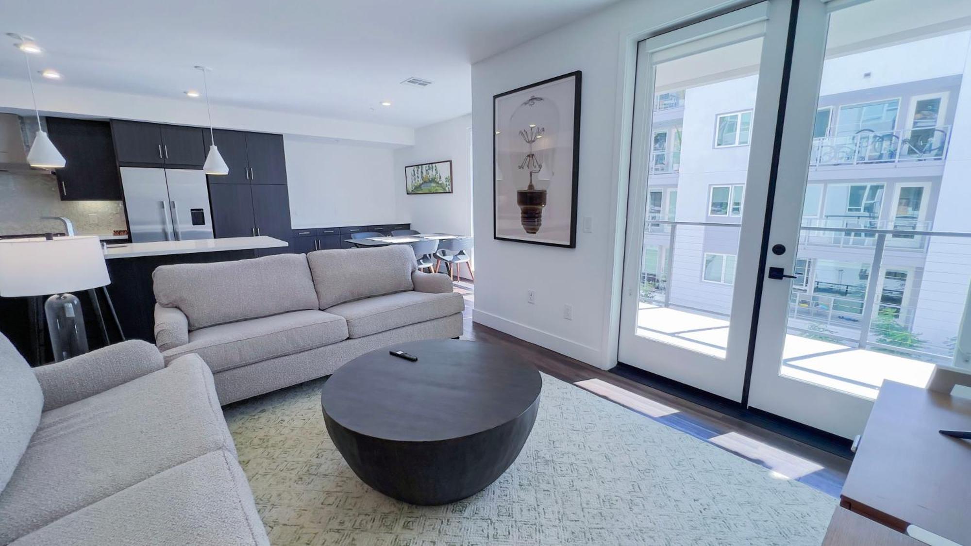 Stunning 2bedrooms In Marina With Pool & Gym Capsule hotel